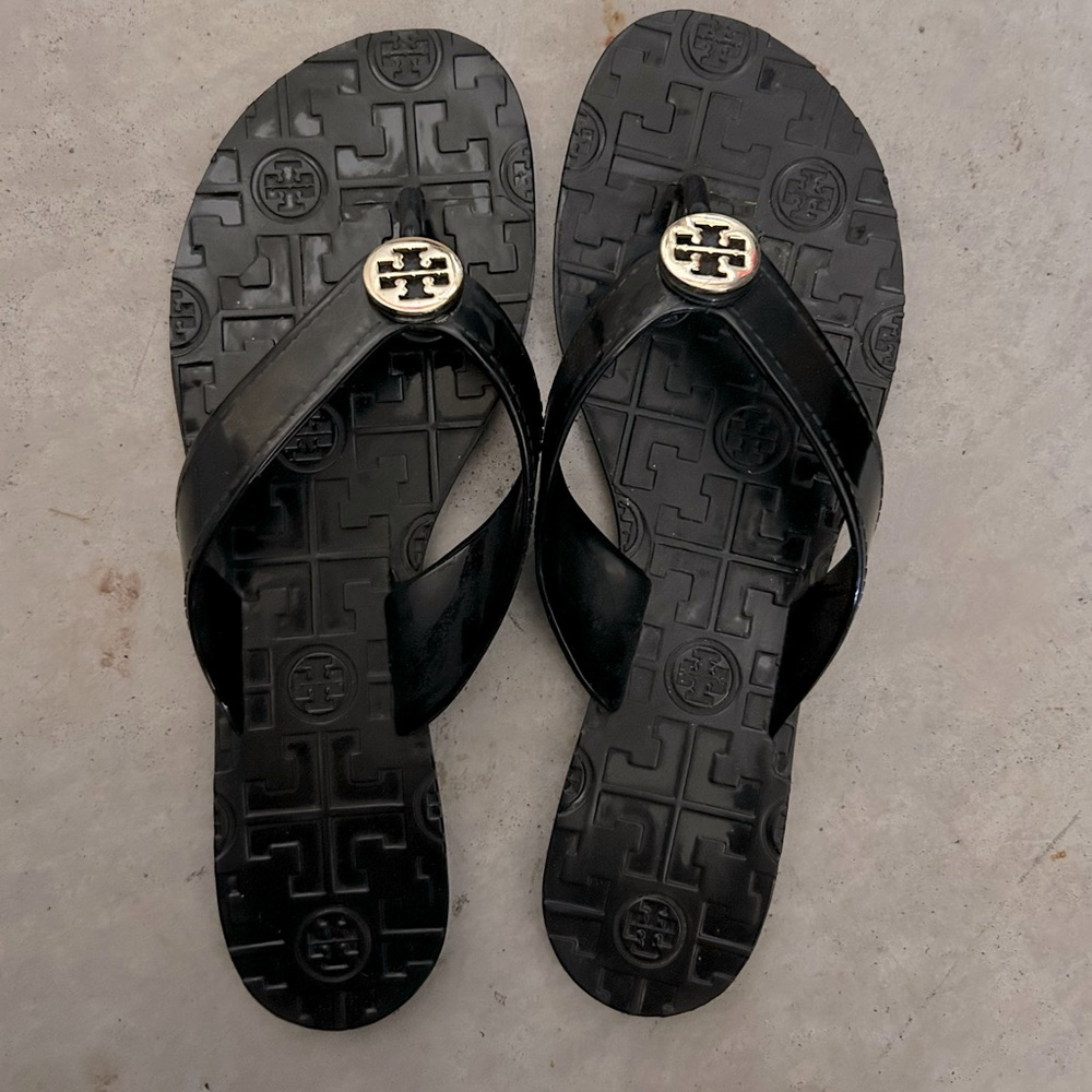 Tory burch flop flops
